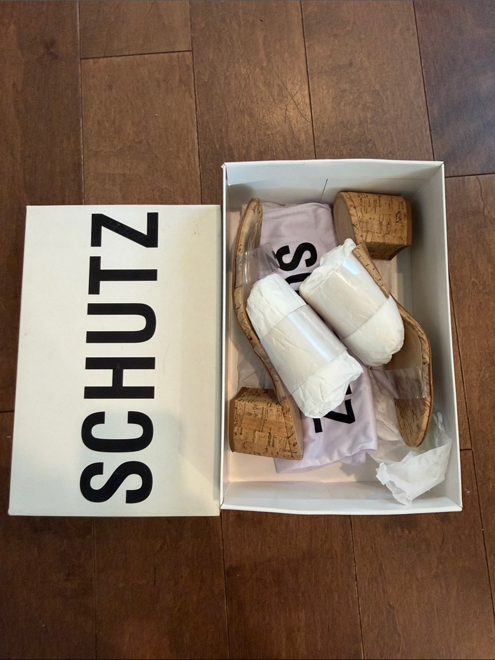 SCHUTZ VICTORIE SANDAL 8.5 Cork